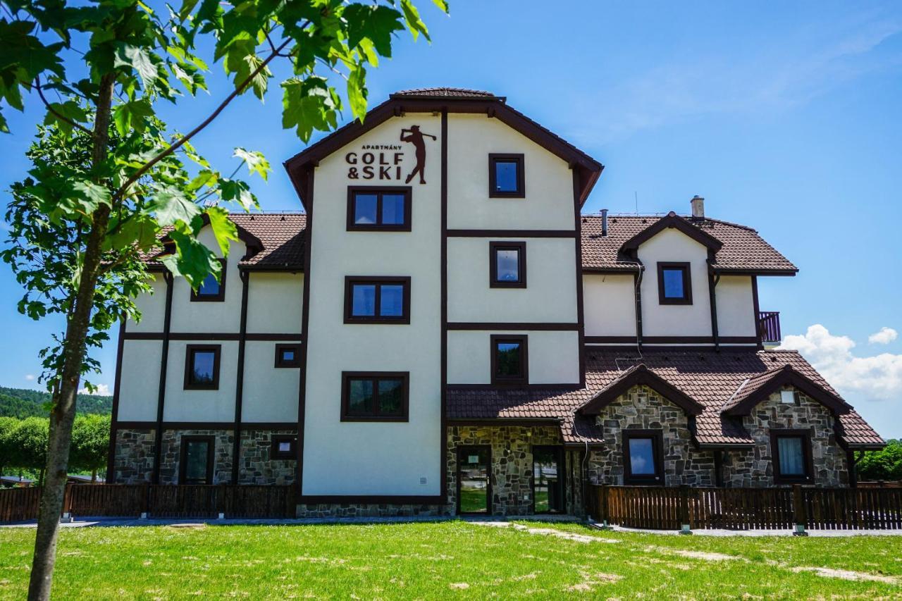Apartmány GOLF&SKI Valča Exterior foto