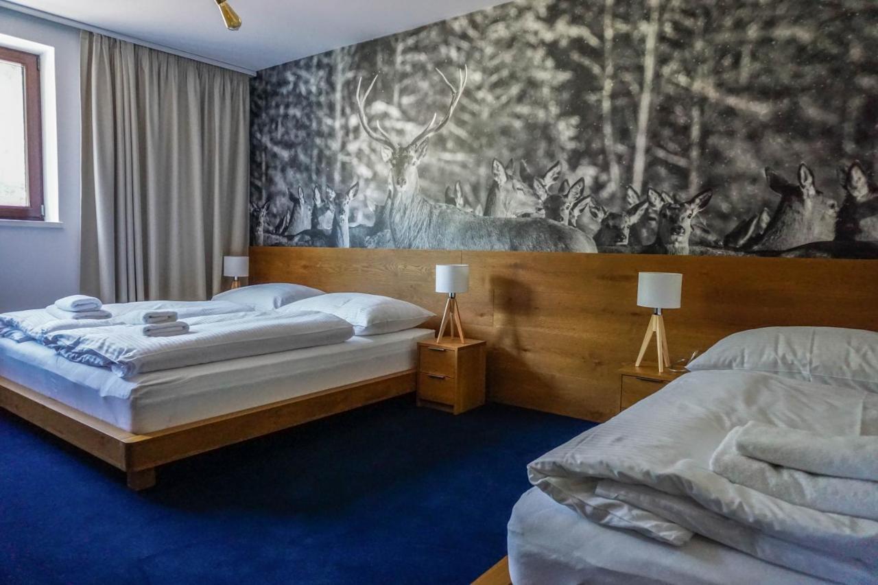 Apartmány GOLF&SKI Valča Exterior foto
